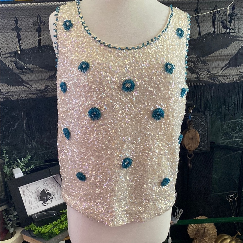 Vintage Hong Kong Embellished White and Blue sequin Women's Blouse